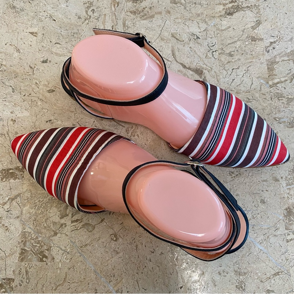 Flat Pointed Toe Fabric Upper Italy Re-Soul Size 41/10